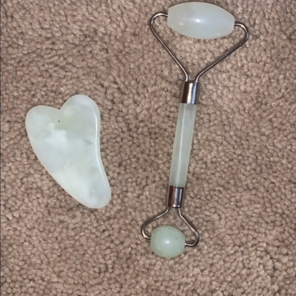 Gua Sha & Jade Roller